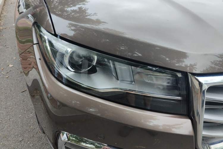 Used Haval H7 2017 Red-Label H7 2.0T Automatic Luxury Model Right Front Headlight