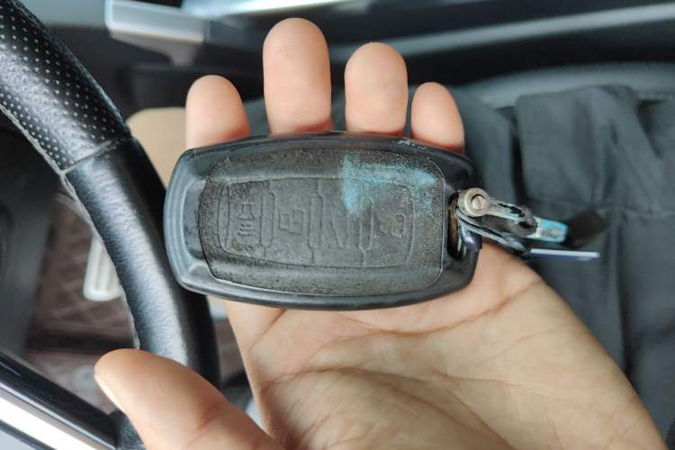 Used Haval H7 2017 Red-Label H7 2.0T Automatic Luxury Model Vehicle Key