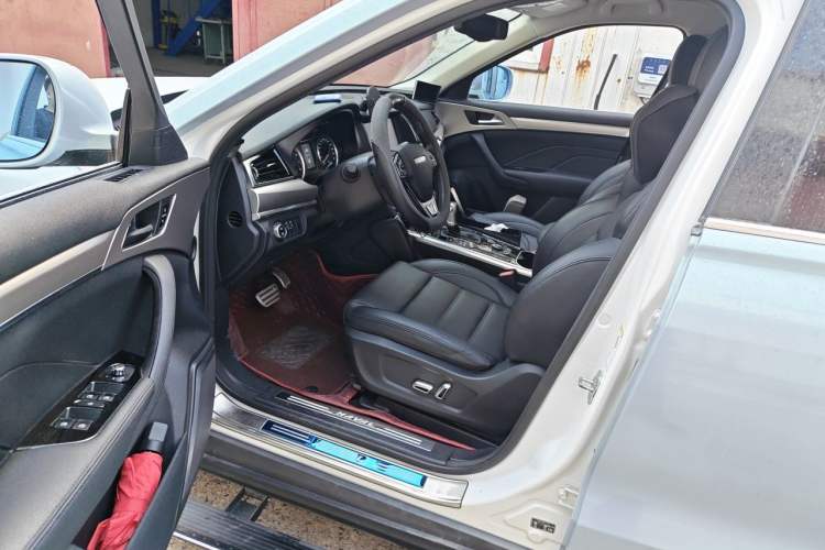 Used Haval H7 2017 Blue-Label H7L 2.0T Automatic Luxury Model Driver Seat