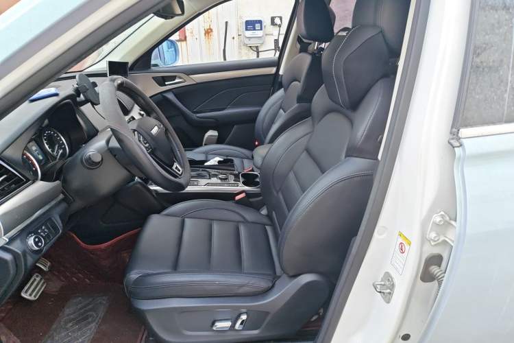 Used Haval H7 2017 Blue-Label H7L 2.0T Automatic Luxury Model Left Front Seat