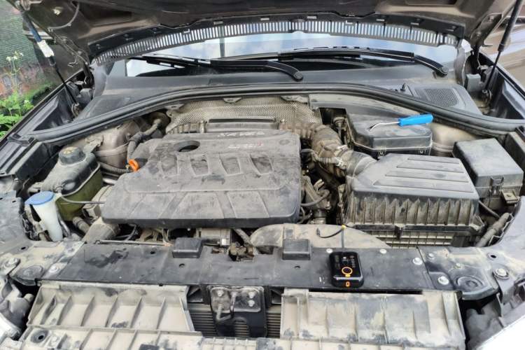 Used Haval H7 2017 Blue-Label H7L 2.0T Automatic Luxury Model Engine Bay