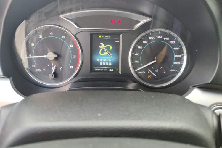 Used Haval H7 2017 Blue-Label H7L 2.0T Automatic Luxury Model Odometer Close Up