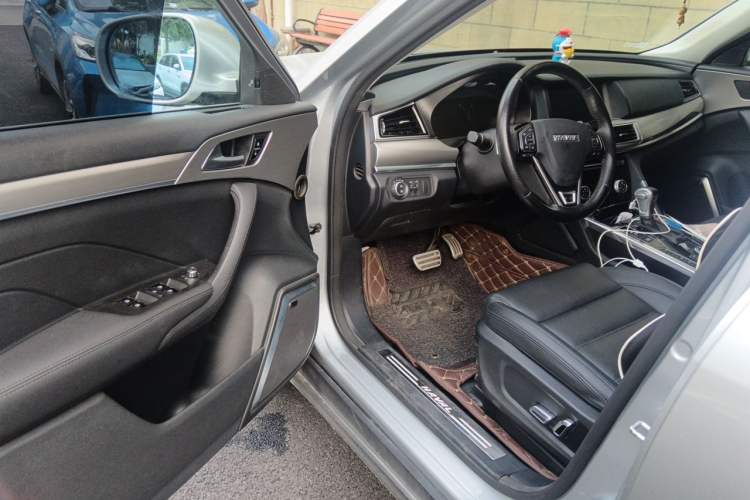 Used Haval H7 2017 Blue Label H7L 2.0T Automatic Prestige Model Driver Seat