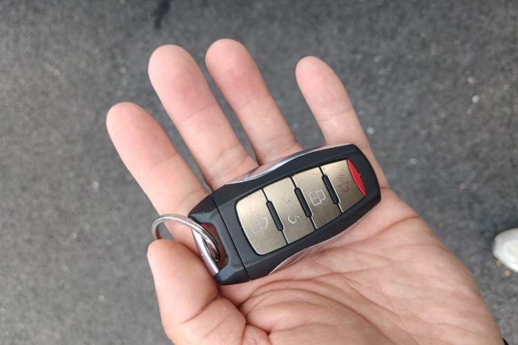 Used Haval H7 2017 Blue Label H7L 2.0T Automatic Prestige Model Vehicle Key