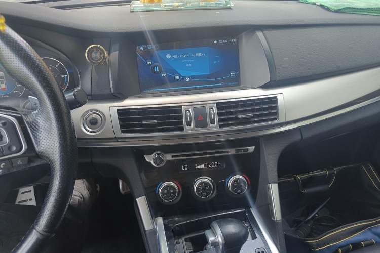 Used Haval H7 2017 Blue Label H7L 2.0T Automatic Prestige Model Audio And AC Panel