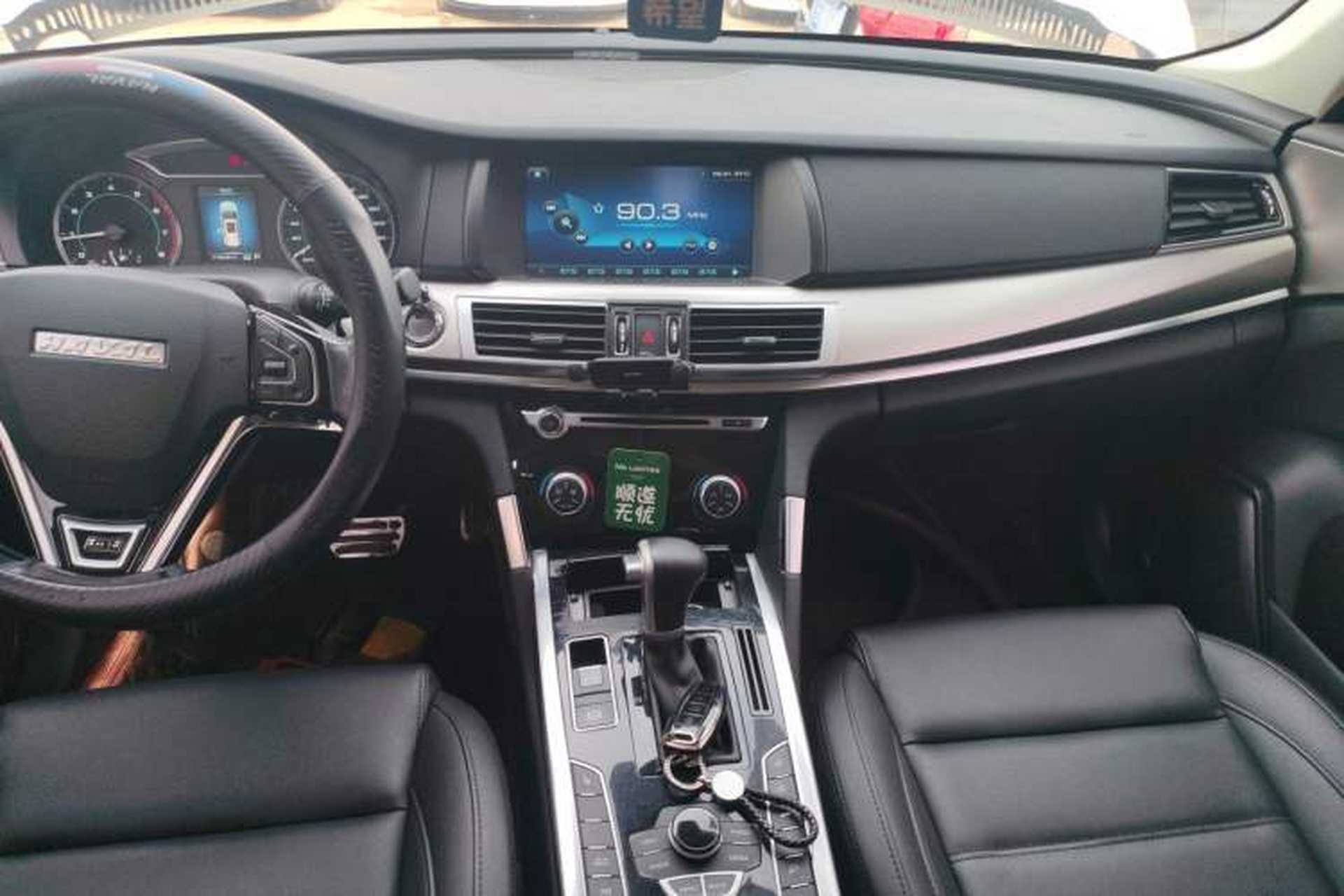 Used Haval H7 2017 Blue-Label H7L 2.0T Automatic Luxury Model Audio And AC Panel