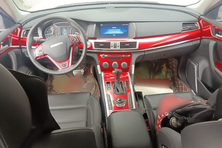 Used Haval H7 2017 Red-Label H7L 2.0T Automatic Luxury Model Center Console