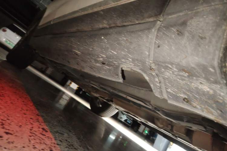 Used Haval H7 2017 Blue-Label H7L 2.0T Automatic Elite Model Chassis Front Right