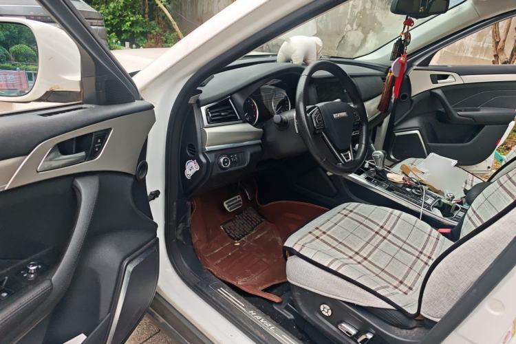 Used Haval H7 2017 Red-Label H7 2.0T Automatic Luxury Model Driver Seat