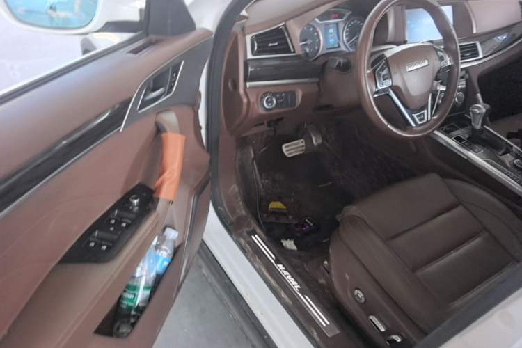 Used Haval H7 2017 Red-Label H7 2.0T Automatic Luxury Model Driver Seat