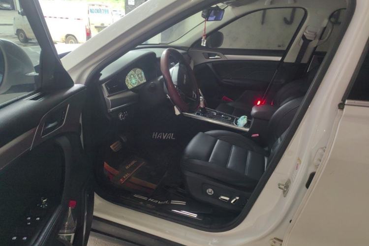 Used Haval H7 2017 Red-Label H7 2.0T Automatic Prestige Model Driver Seat