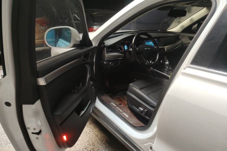 Used Haval H7 2017 Blue-Label H7L 2.0T Automatic Elite Model Driver Seat