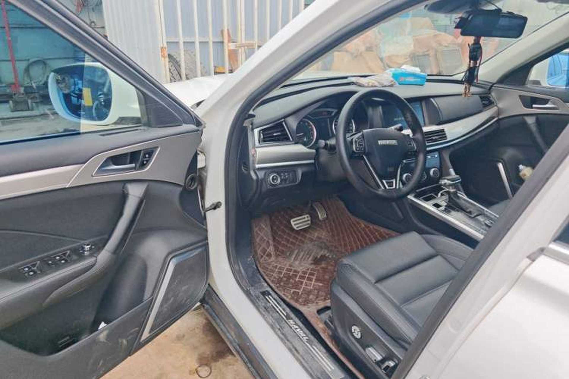 Used Haval H7 2017 Red-Label H7 2.0T Automatic Luxury Model Driver Seat