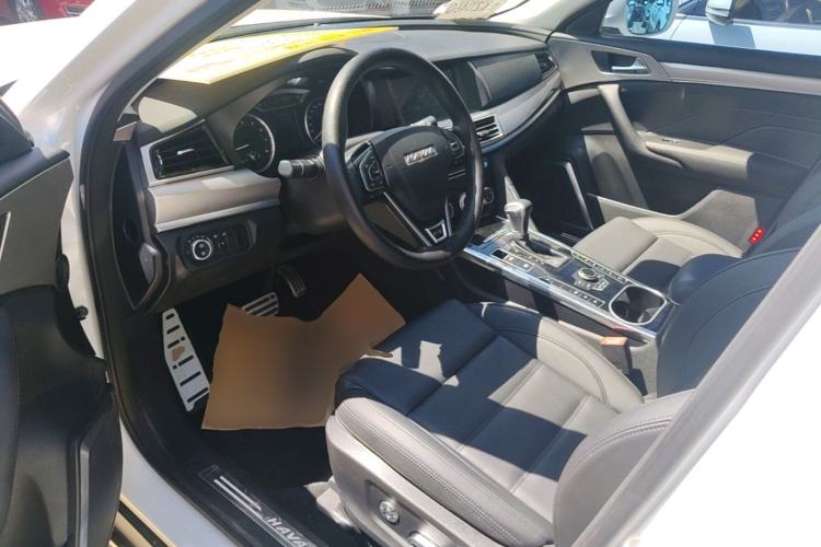 Used Haval H7 2017 Red-Label H7 2.0T Automatic Luxury Model Driver Seat