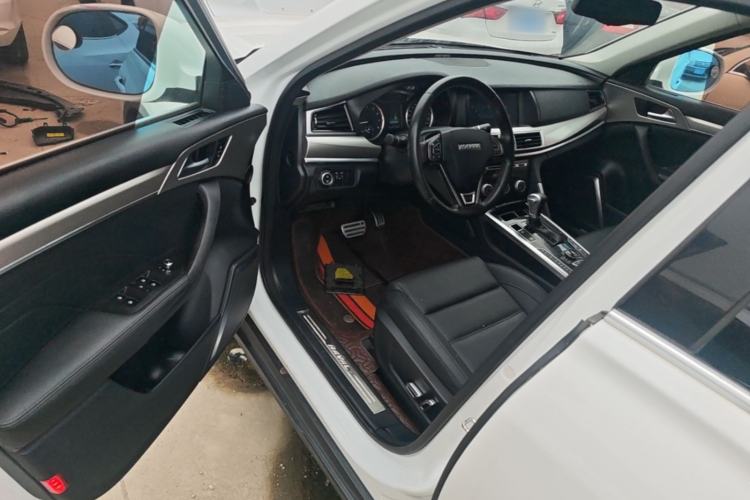 Used Haval H7 2017 Blue-Label H7L 2.0T Automatic Luxury Model Driver Seat