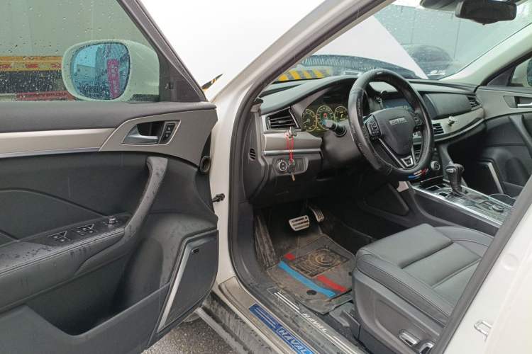 Used Haval H7 2017 Blue Label H7L 2.0T Automatic Prestige Model Driver Seat