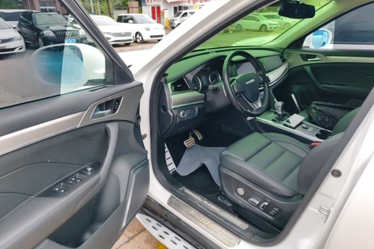 Used Haval H7 2017 Red-Label H7 2.0T Automatic Luxury Model Driver Seat
