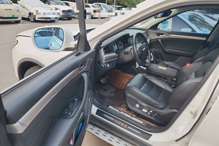 Used Haval H7 2017 Red-Label H7 2.0T Automatic Luxury Model Driver Seat