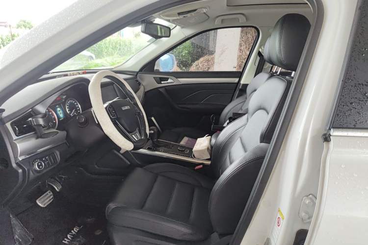 Used Haval H7 2017 Red-Label H7 2.0T Automatic Luxury Model Driver Seat
