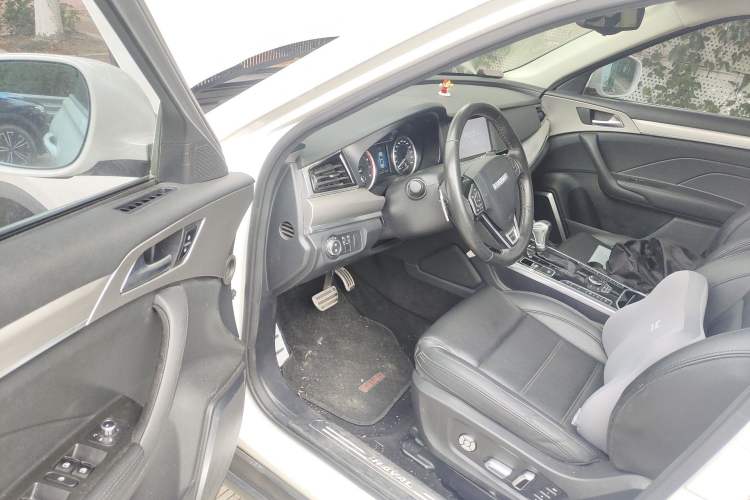 Used Haval H7 2017 Red-Label H7 2.0T Automatic Luxury Model Driver Seat