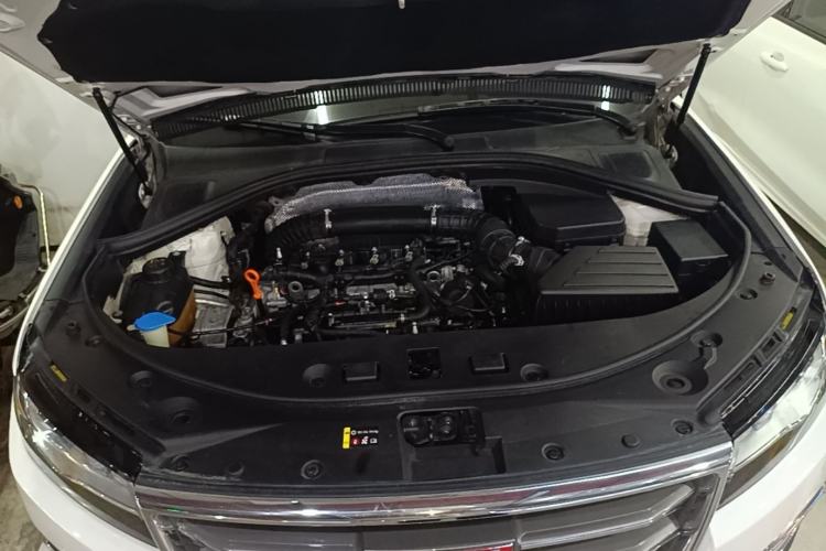Used Haval H7 2017 Red-Label H7 2.0T Automatic Prestige Model Engine Bay