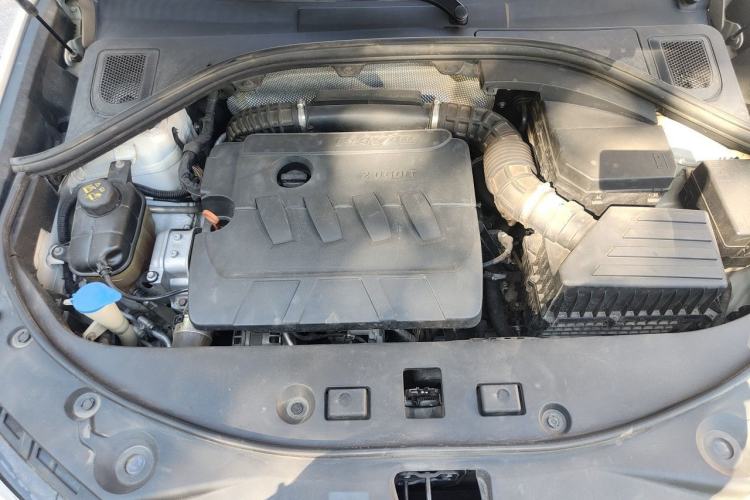 Used Haval H7 2017 Red-Label H7L 2.0T Automatic Luxury Model Engine Bay