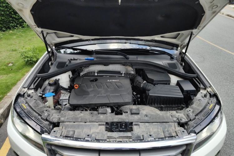Used Haval H7 2017 Red-Label H7 2.0T Automatic Prestige Model Engine Bay
