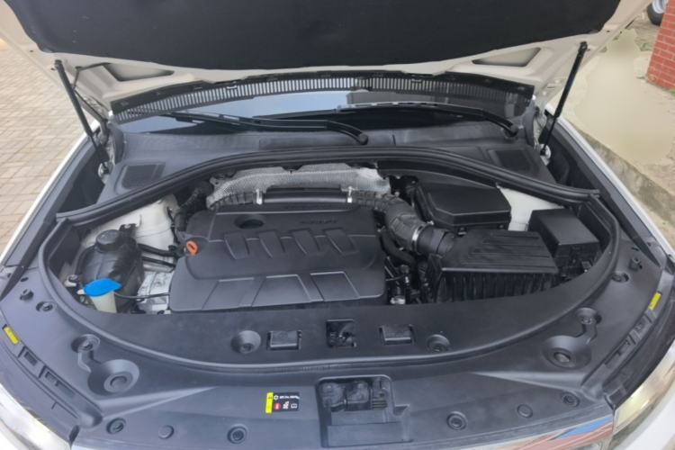Used Haval H7 2017 Red-Label H7L 2.0T Automatic Luxury Model Engine Bay