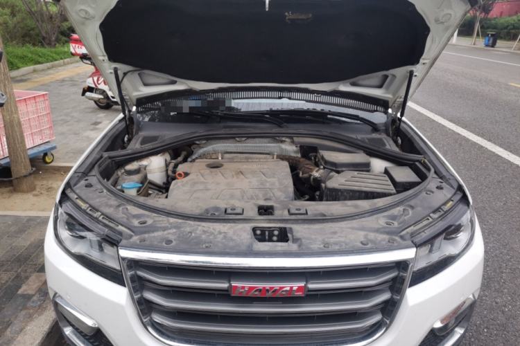 Used Haval H7 2017 Red-Label H7 2.0T Automatic Luxury Model Engine Bay