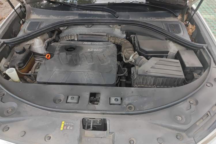 Used Haval H7 2017 Red-Label H7 2.0T Automatic Luxury Model Engine Bay