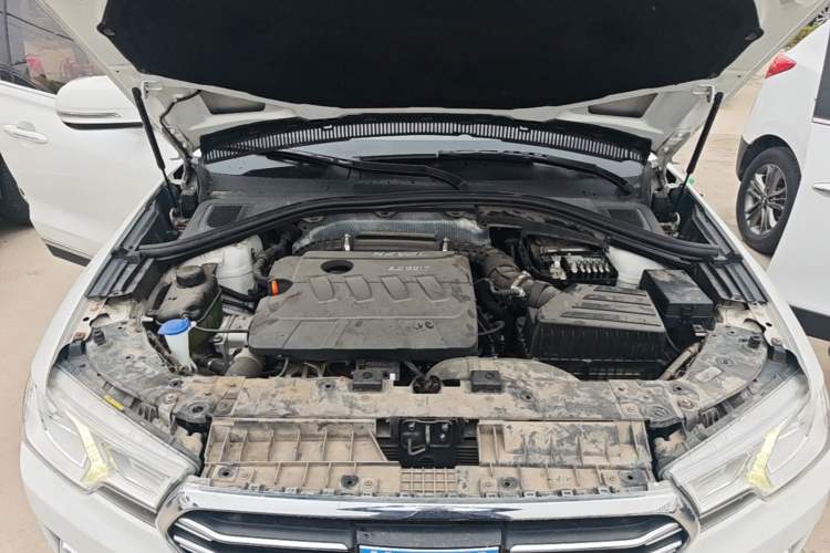 Used Haval H7 2017 Blue-Label H7L 2.0T Automatic Luxury Model Engine Bay