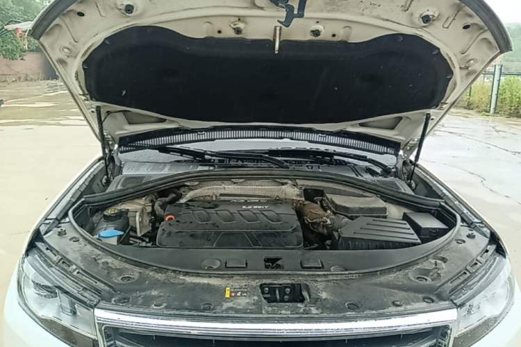 Used Haval H7 2017 Red-Label H7 2.0T Automatic Prestige Model Engine Bay