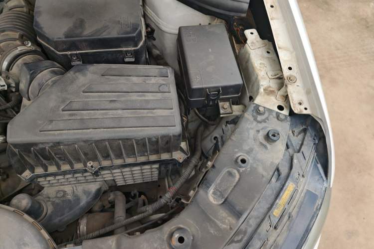 Used Haval H7 2017 Red-Label H7 2.0T Automatic Luxury Model Engine Bay Left