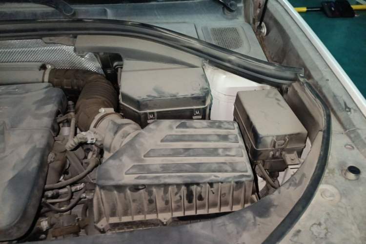 Used Haval H7 2017 Red-Label H7 2.0T Automatic Luxury Model Engine Bay Left