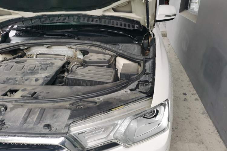 Used Haval H7 2017 Red-Label H7L 2.0T Automatic Luxury Model Engine Bay Left