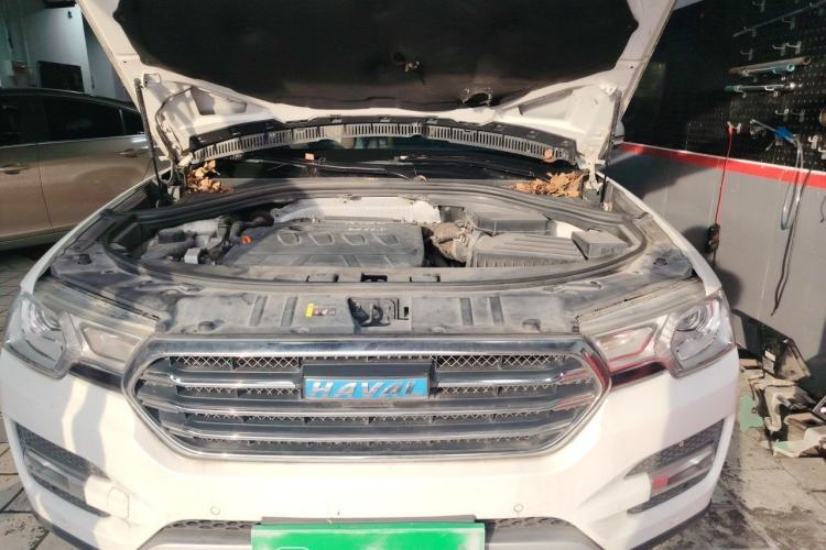 Used Haval H7 2017 Blue-Label H7L 2.0T Automatic Luxury Model Engine Bay