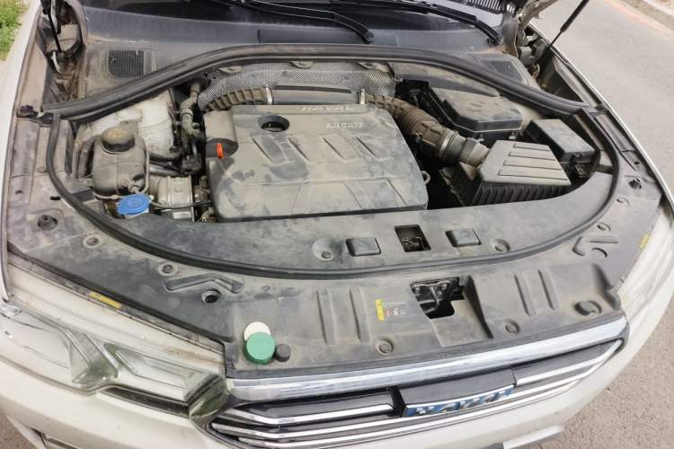 Used Haval H7 2017 Blue-Label H7L 2.0T Automatic Luxury Model Engine Bay