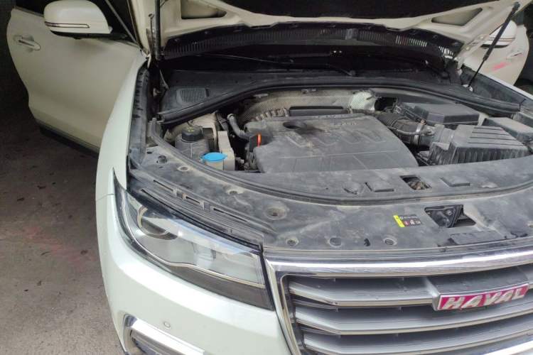 Used Haval H7 2017 Red-Label H7 2.0T Automatic Prestige Model Engine Bay Right