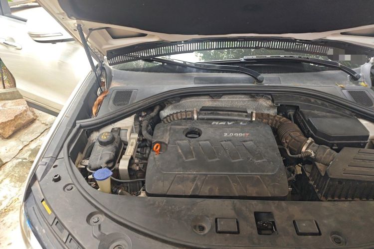 Used Haval H7 2017 Red-Label H7 2.0T Automatic Prestige Model Engine Bay Right