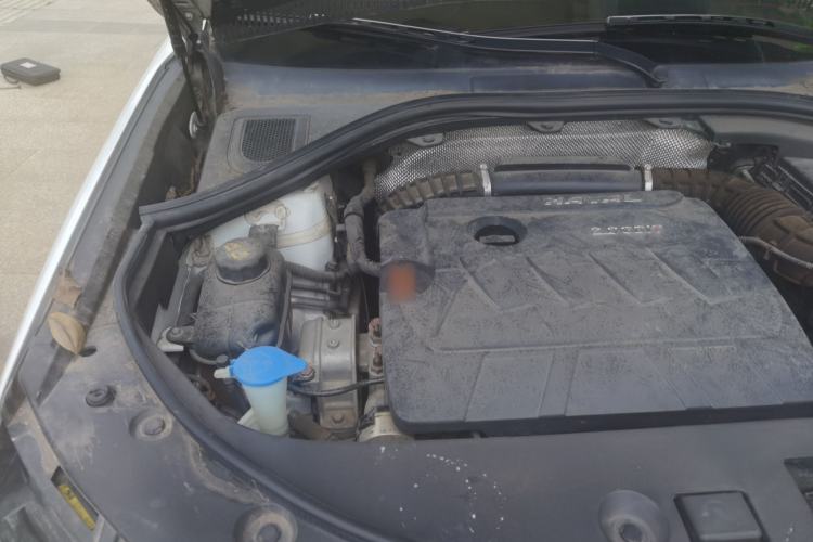 Used Haval H7 2017 Red-Label H7 2.0T Automatic Prestige Model Engine Bay Right