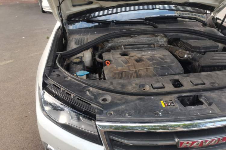 Used Haval H7 2017 Red-Label H7L 2.0T Automatic Prestige Model Engine Bay Right