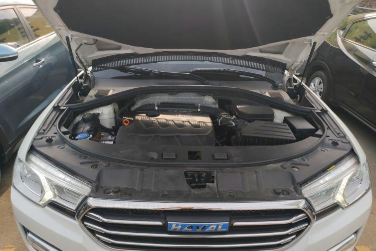 Used Haval H7 2017 Blue-Label H7L 2.0T Automatic Luxury Model Engine Bay