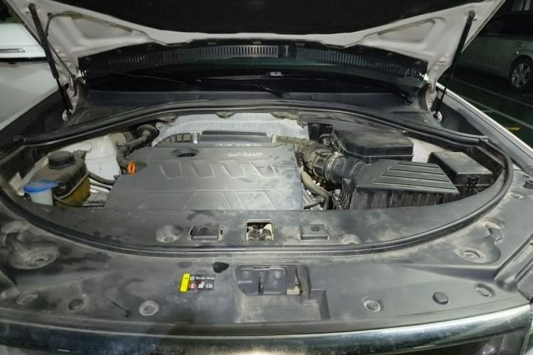 Used Haval H7 2017 Red-Label H7 2.0T Automatic Prestige Model Engine Bay