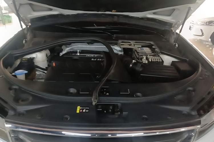 Used Haval H7 2017 Red-Label H7L 2.0T Automatic Luxury Model Engine Bay
