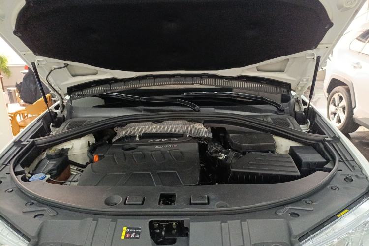 Used Haval H7 2017 Blue-Label H7L 2.0T Automatic Luxury Model Engine Bay