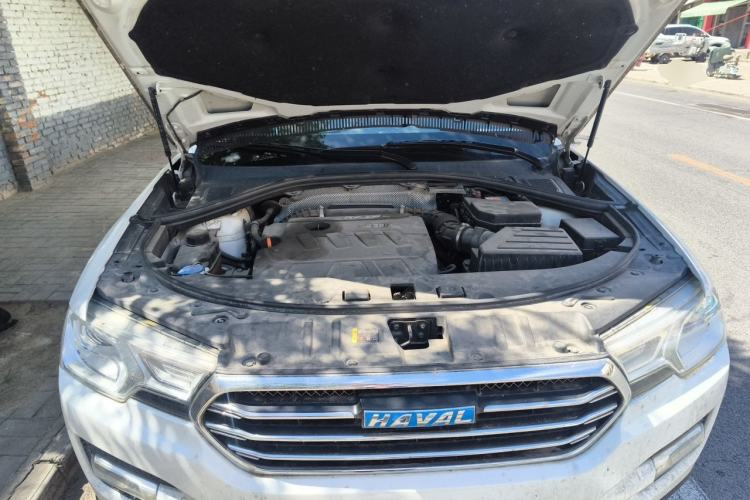 Used Haval H7 2017 Blue-Label H7L 2.0T Automatic Luxury Model Engine Bay