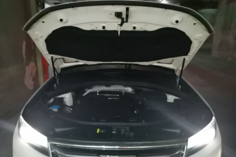 Used Haval H7 2017 Red-Label H7L 2.0T Automatic Prestige Model Engine Bay