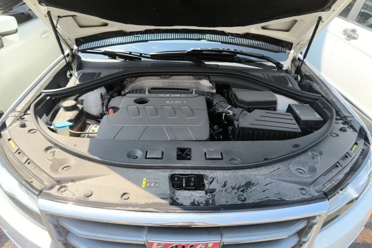 Used Haval H7 2017 Red-Label H7 2.0T Automatic Luxury Model Engine Bay