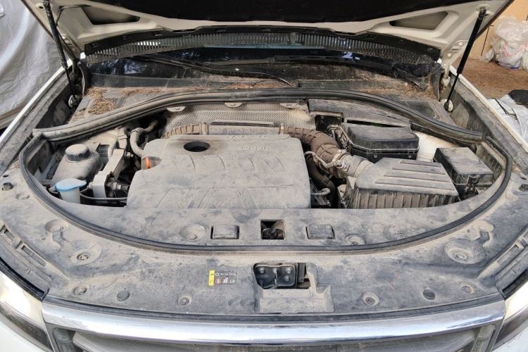Used Haval H7 2017 Red-Label H7 2.0T Automatic Luxury Model Engine Bay