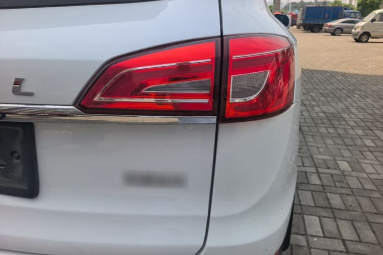 Used Haval H7 2017 Red-Label H7L 2.0T Automatic Luxury Model Exterior 3